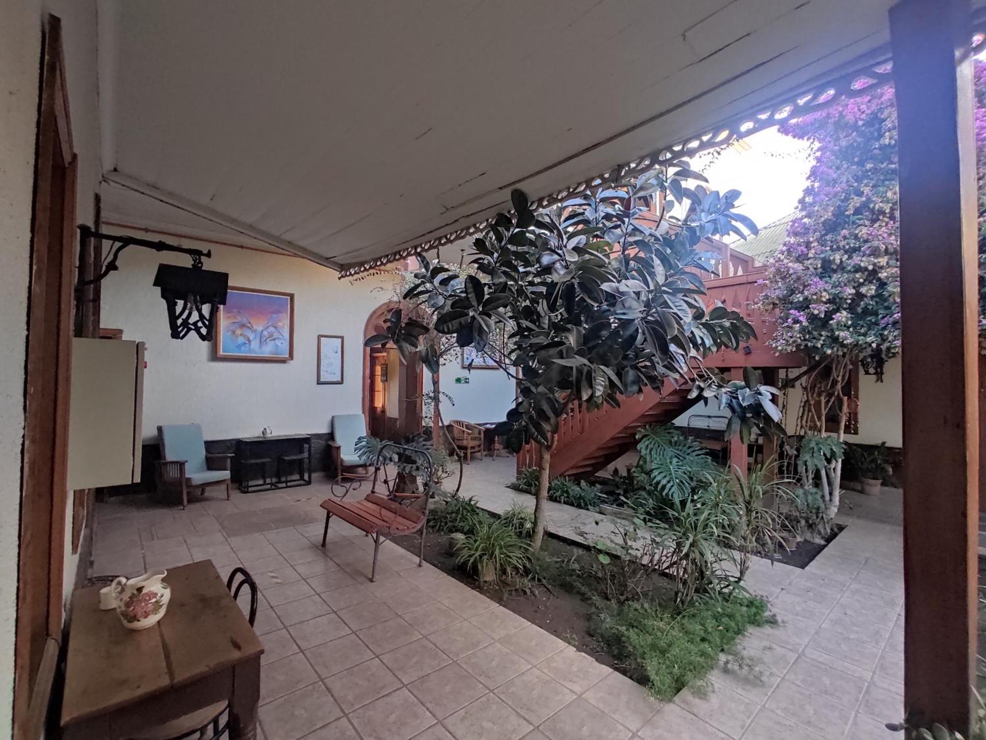 Halley Vicuna Exterior photo